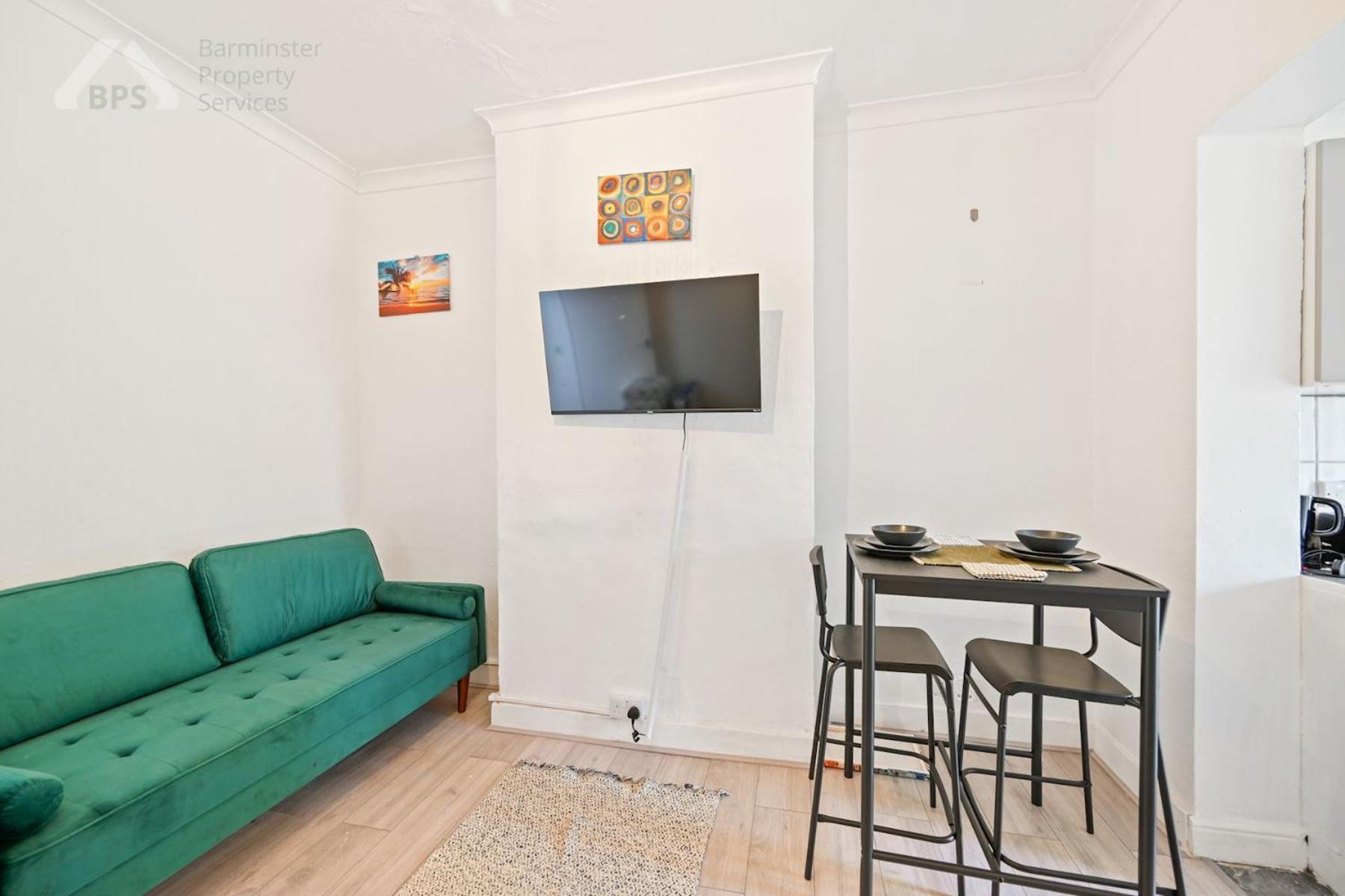 Cosy Tottenham Apartment Sleeps 4 Лондон Екстер'єр фото